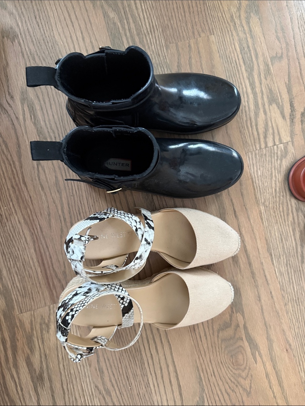 Hunter Black Waterproof Rain Boots Nine West Wedges 7